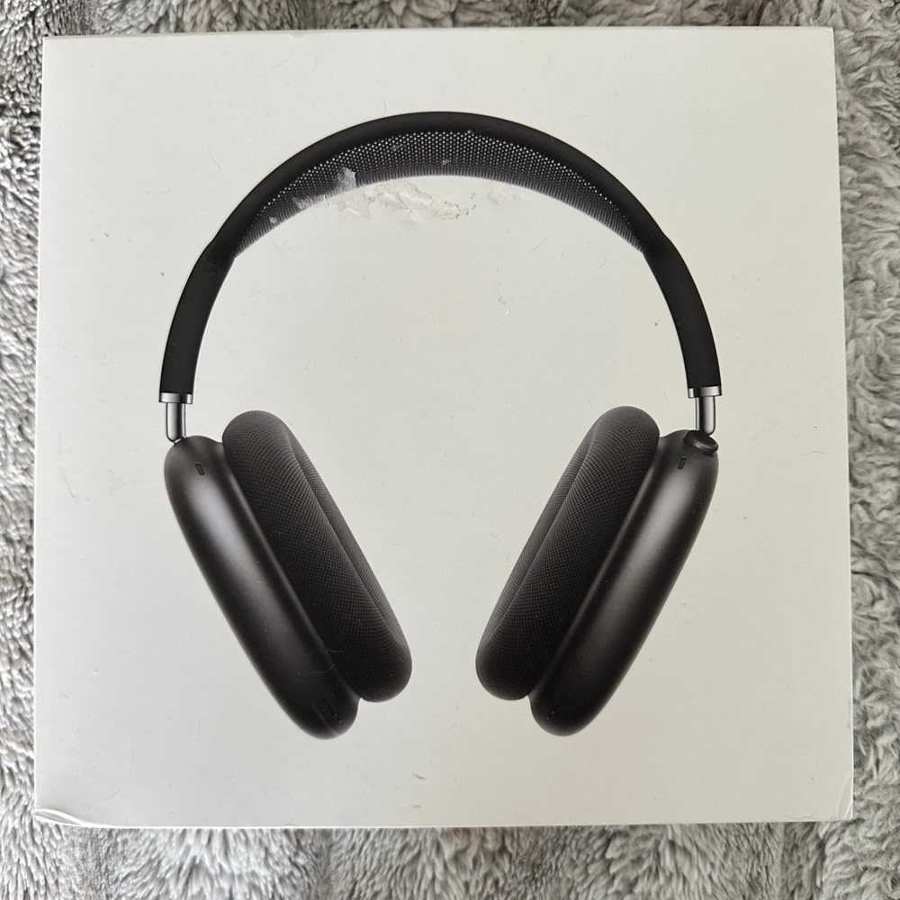 Space Gray Apple AirPod Max Headphones